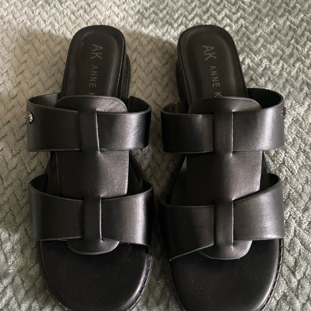 Anne Klein Black Sandals size 9